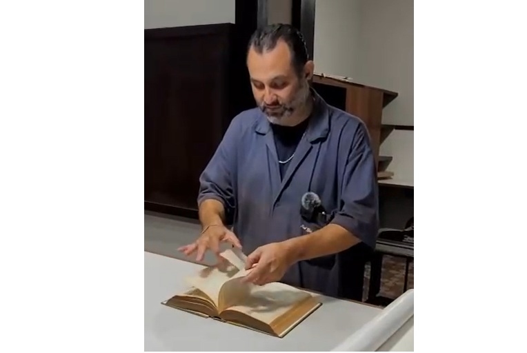 Encadernar para o futuro: o trabalho que preserva livros e a memória